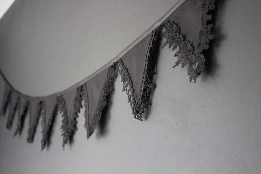 Black Bunting