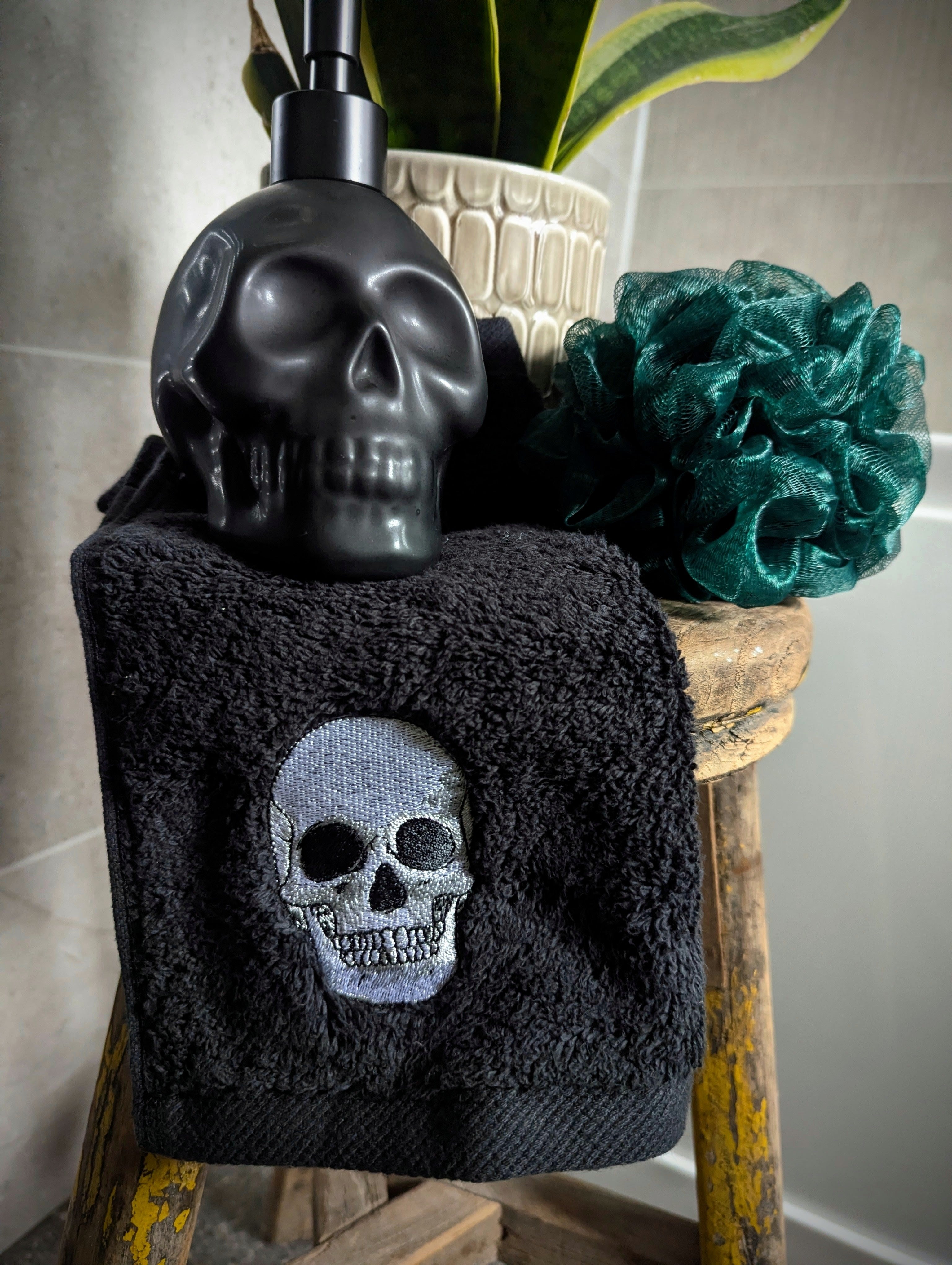 Skull Embroidered Towel Bale - Gothic Black Bathroom Towels