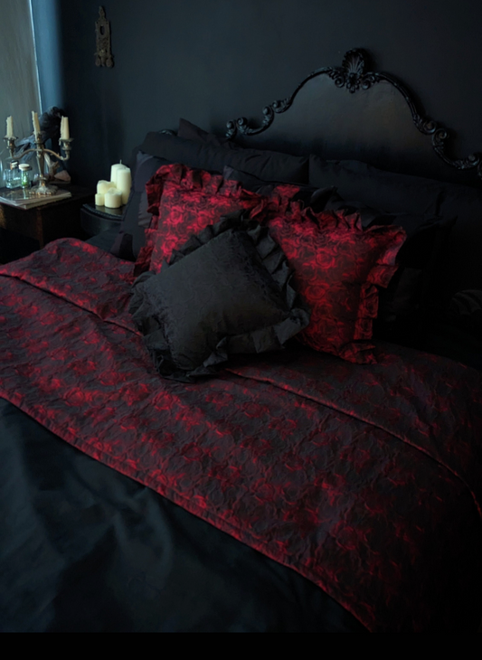 Bed of Thorns Bed Throw